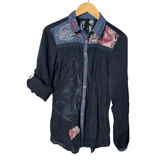 Desigual Womens Button Front Cambray Top Embroidered Navy Blue Shirt Size M  EUC - Picture 3 of 8